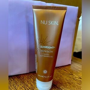 Nuskin brand sunright tinted self tanner